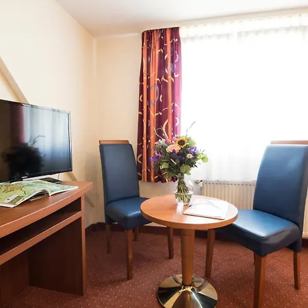 Traube Ruedesheim Hotel 4*