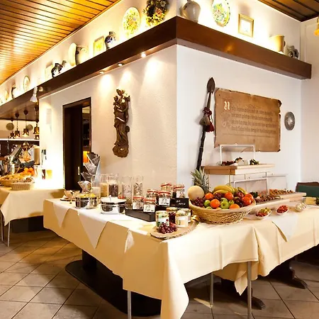 Готель Traube Ruedesheim