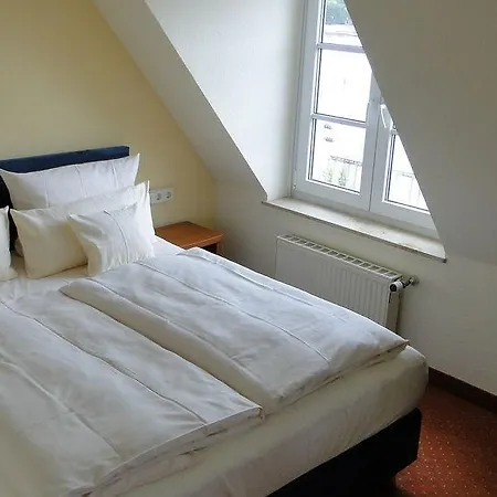 Traube Ruedesheim Готель Рюдесгайм-ам-Райн