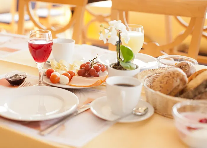 Traube Ruedesheim Ruedesheim am Rhein