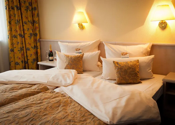 Traube Ruedesheim Hotel 4*